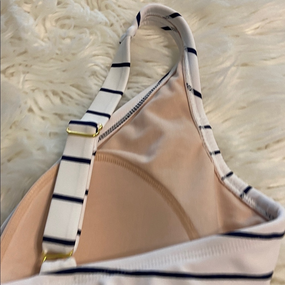 Kona Sol Navy and White Striped Swimsuit size L brand new - Picture 8 of 8